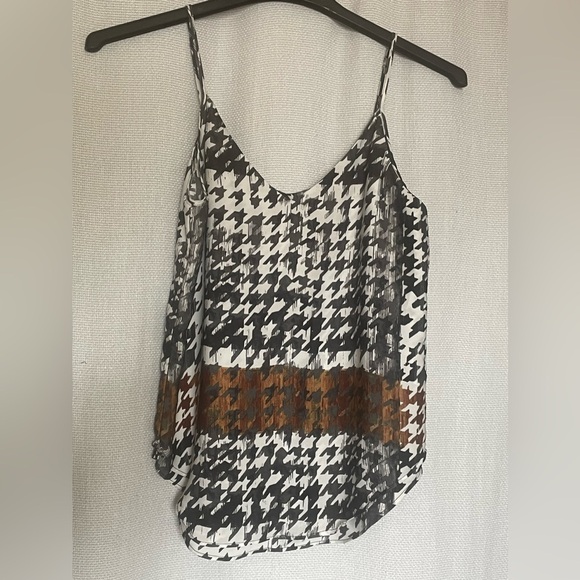 Brochu Walker Eyres Cami Houndstooth - Picture 3 of 7